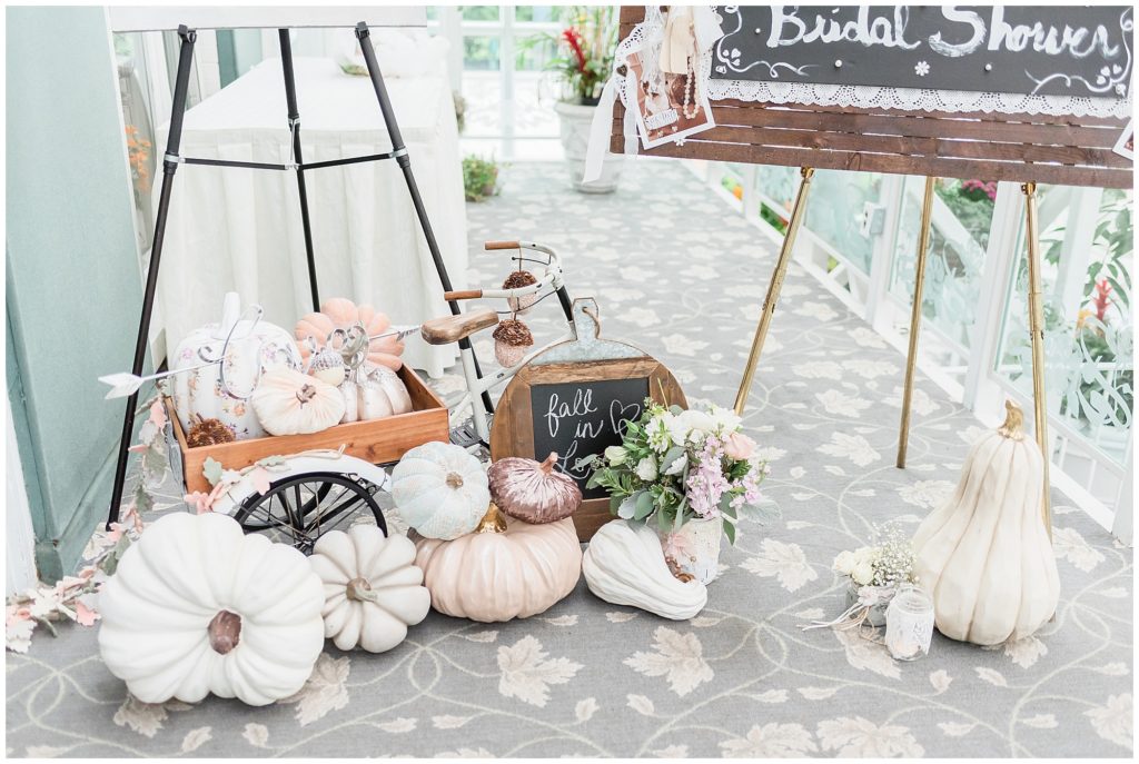 neutral pumpkin decor