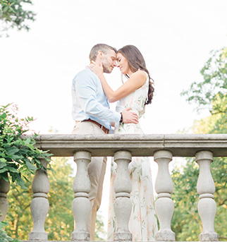 engagement photo poses