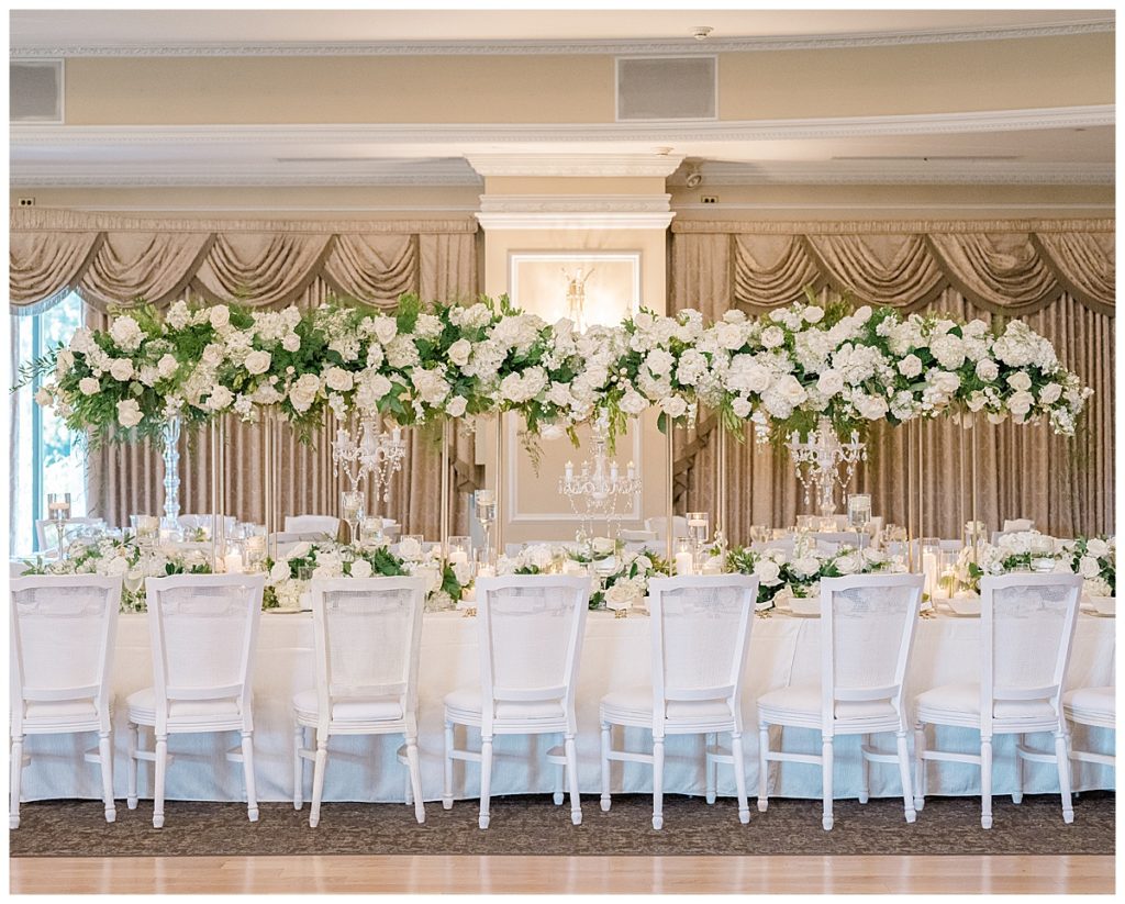 white floral centerpieces