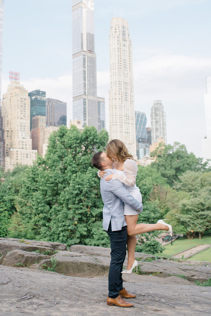 nyc engagement session